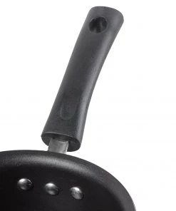 Vinod Cookware Vinod Zest Non Stick Saucepan With Lid 9 Vinod Cookware Vinod Zest Non Stick Saucepan With Lid